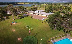 The Pines Motel And Cottages